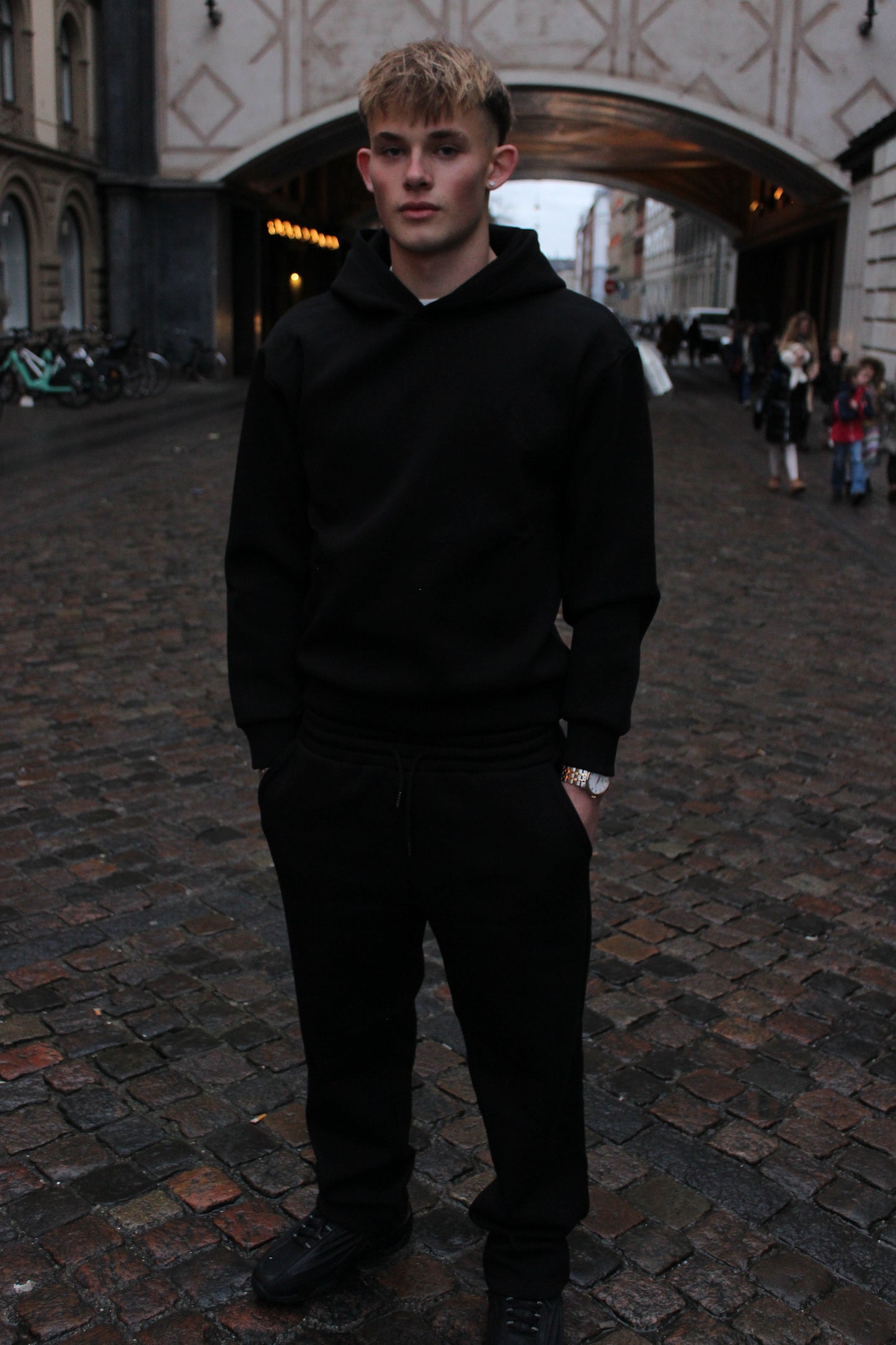 Cloud Hoodie - Black