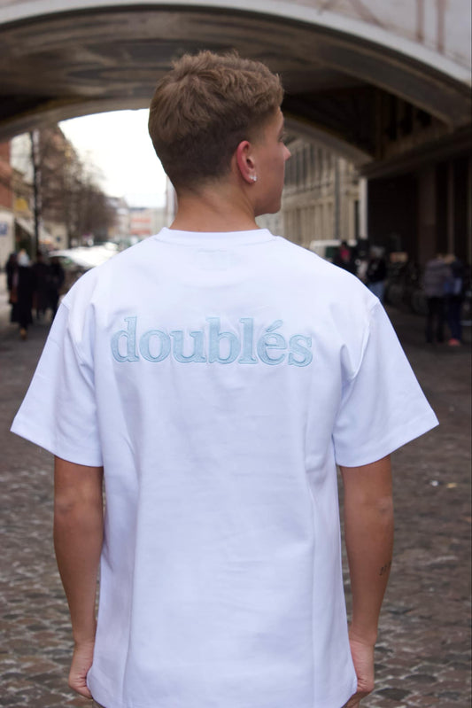 Heavyweight T-Shirt with special Light Blue Back Logo