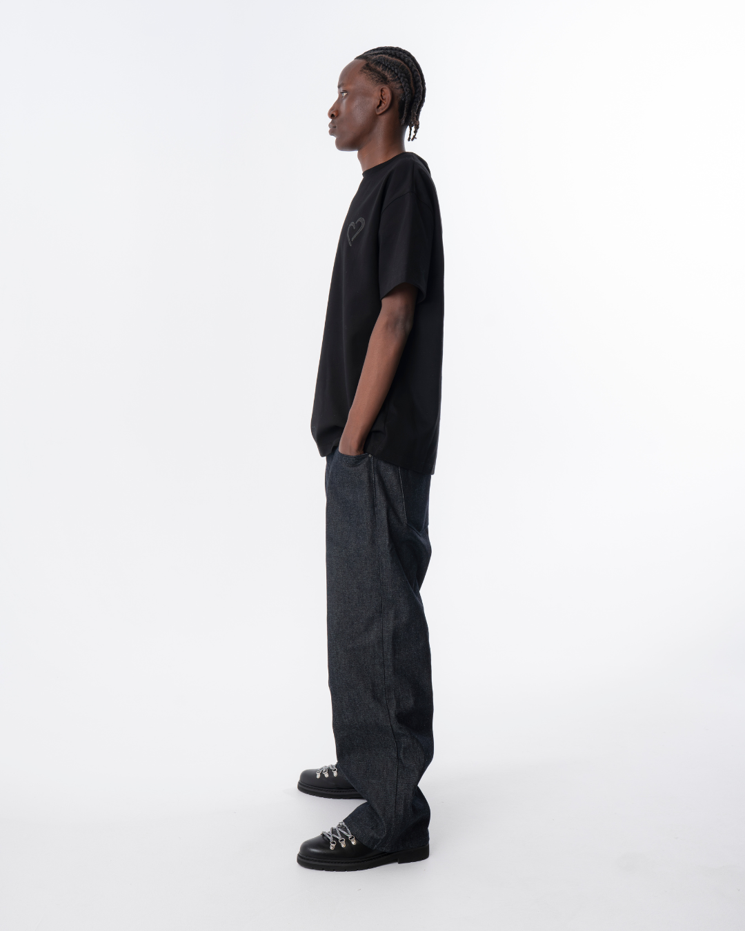 Heavyweight T-Shirt with Grey Logo - Black