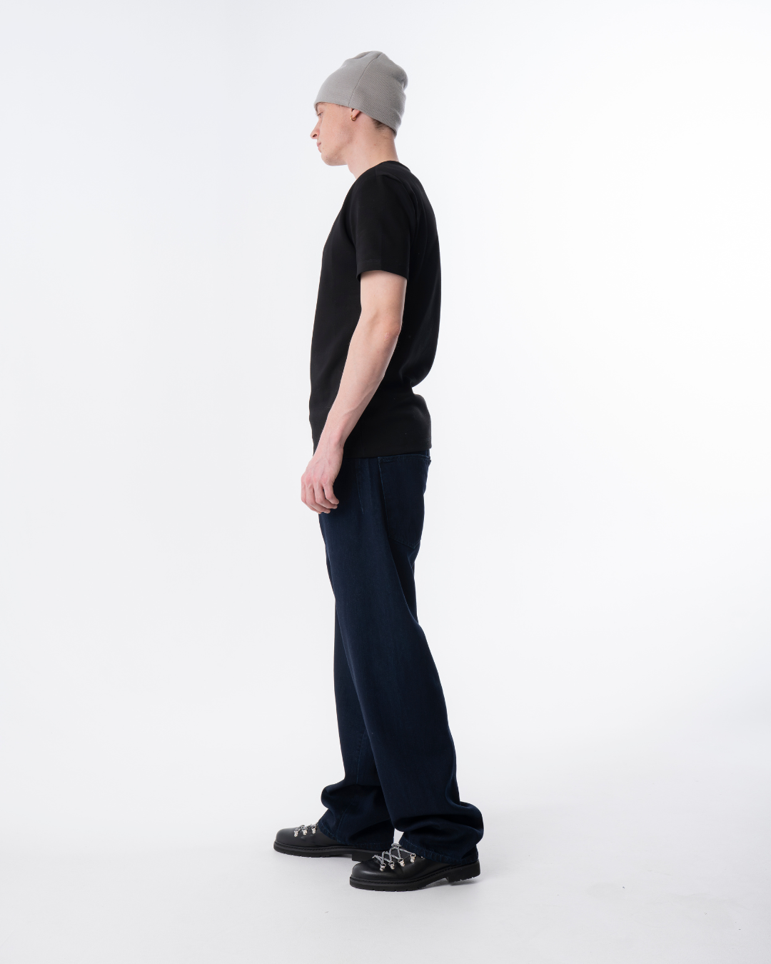 Normal fit T Shirt med Hjerte - Sort