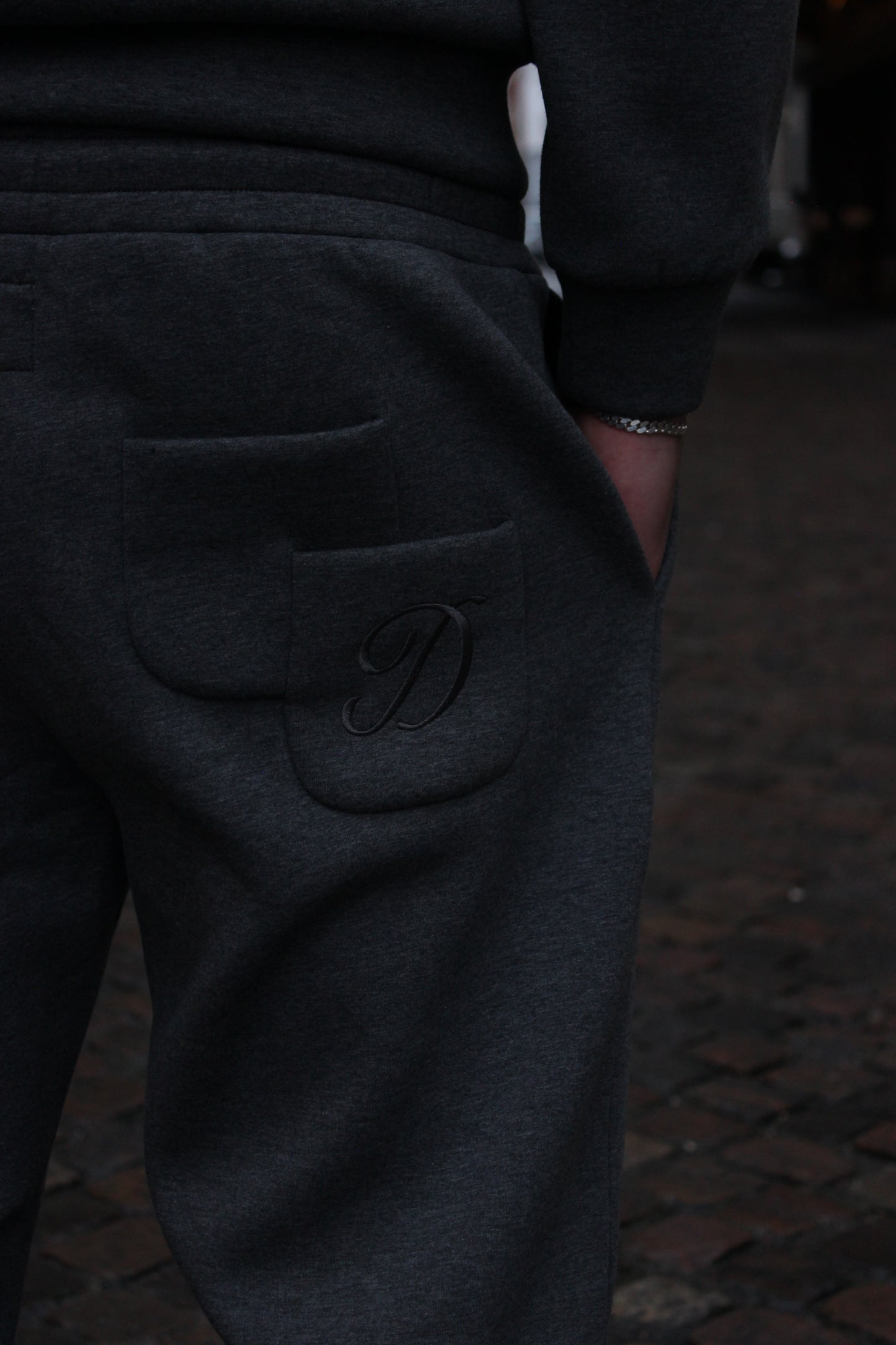 Rocky Grey Cloud Joggingsæt (Hoodie & Bukser)